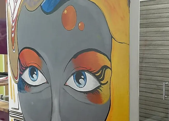 Vive Nueva Experiencia, Elige Loft En Interior De Gim